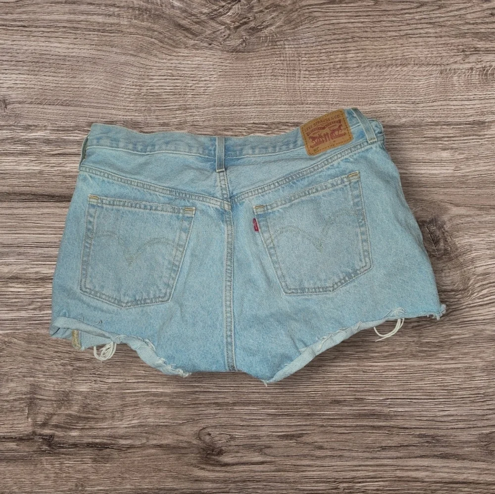 Levi's 501® Original Fit High Rise Women's Shorts